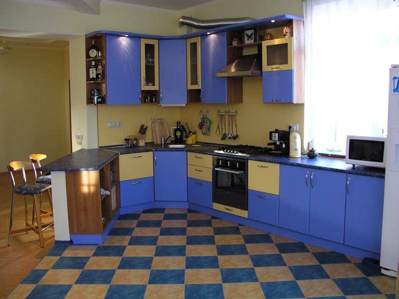 угловая кухня в Костроме