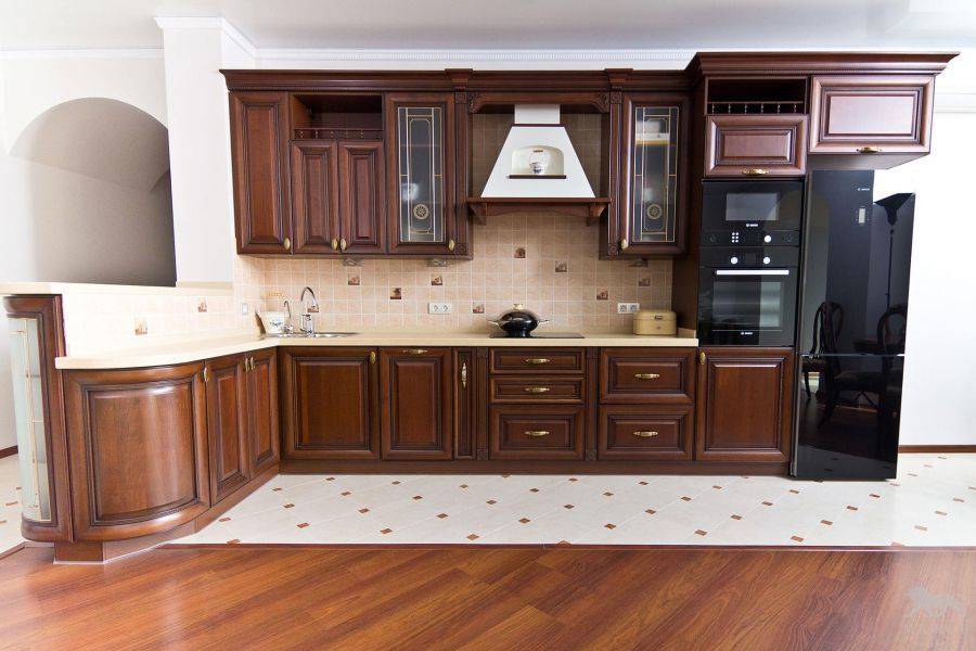 кухня массив ольха 4 в Костроме