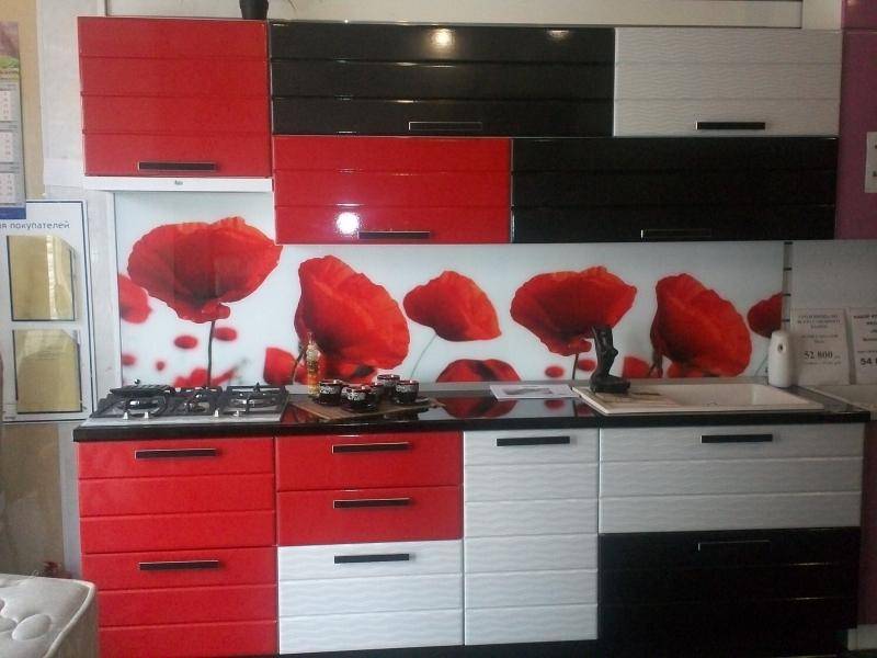 кухня лорис 1 фрезеровка страйп в Костроме
