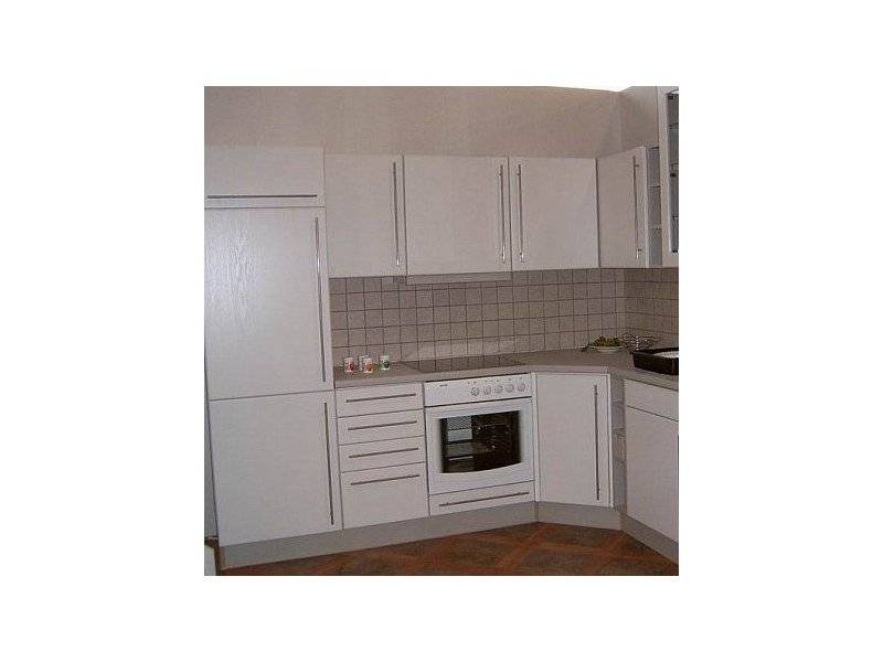 угловая белая кухня в Костроме