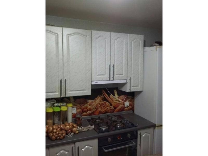светлая кухня в Костроме