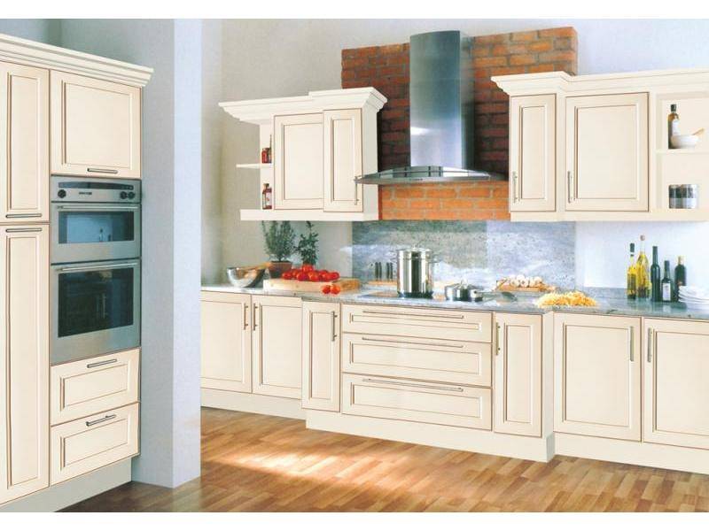 светлая кухня аттико в Костроме