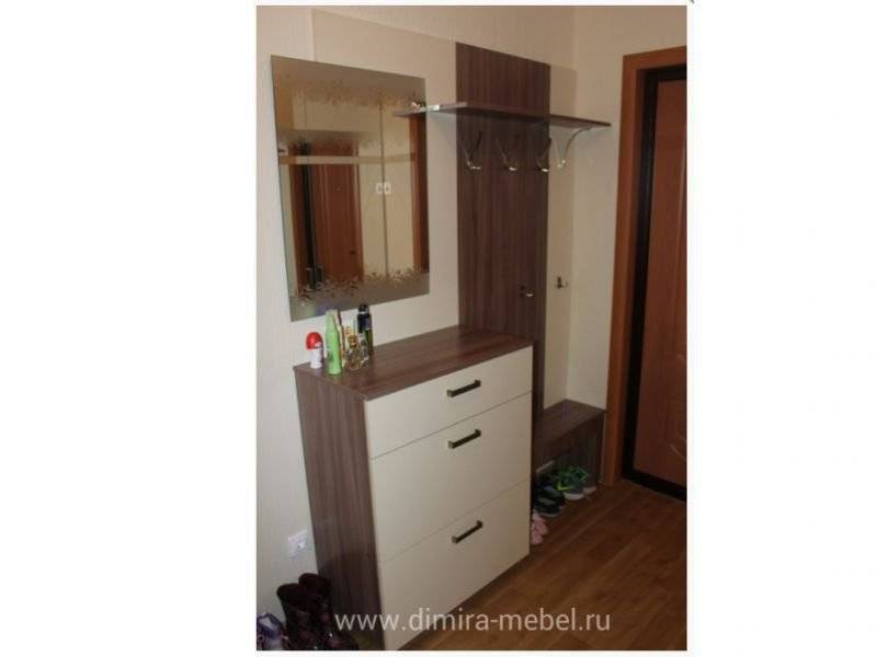 небольшая прихожая в Костроме