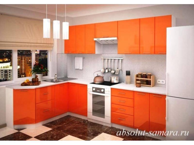 угловая оранжевая кухня в Костроме