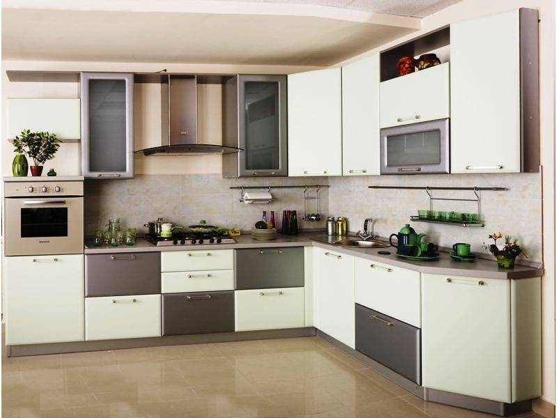светлая угловая кухня мдф в Костроме
