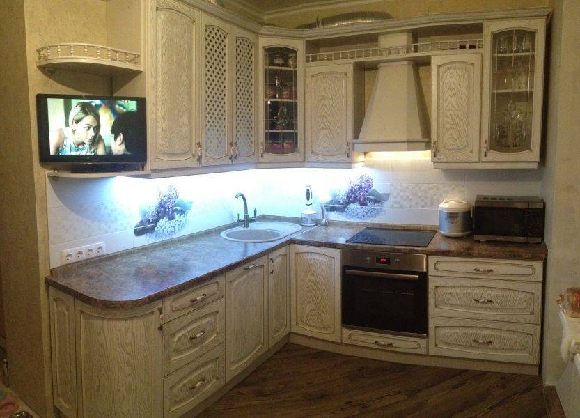 угловая кухня в Костроме