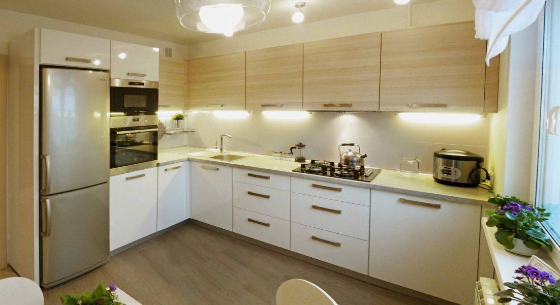 угловая кухня светлая в Костроме