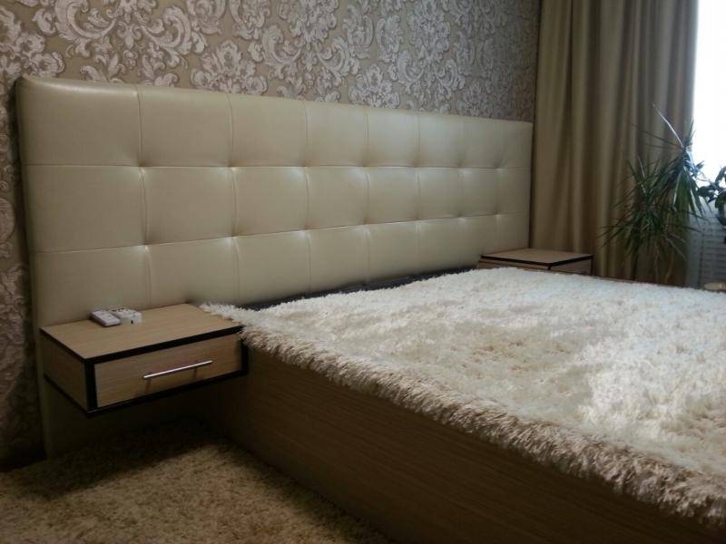 кровать с мягким изголовьем в Костроме