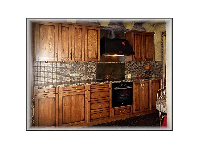 классическая прямая кухня в Костроме