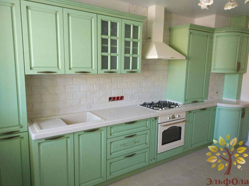 зеленая кухня в Костроме
