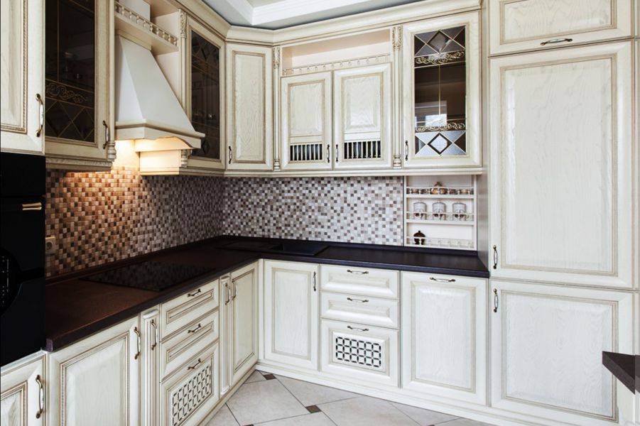 классическая кухня дуб в Костроме