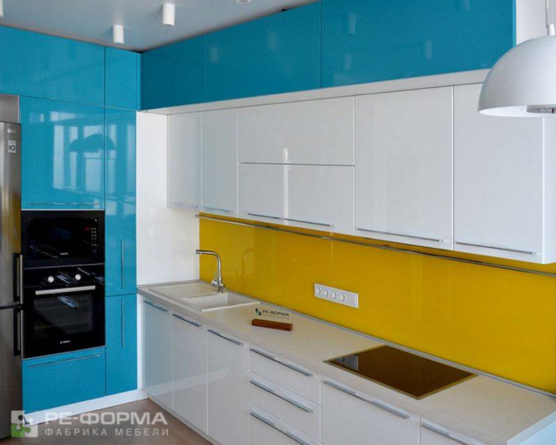 яркая кухня 006 в Костроме
