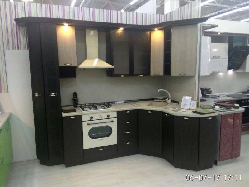 угловая кухня венге в Костроме