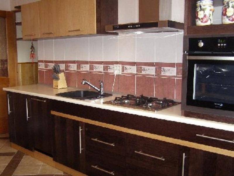 кухонный гарнитур прямой массив в Костроме