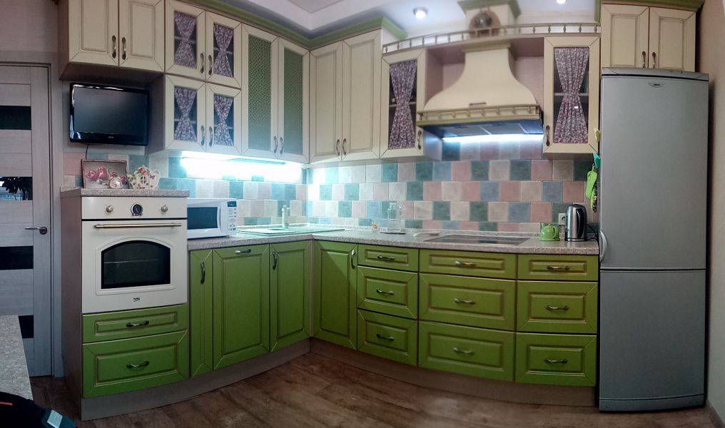 удобная угловая кухня в Костроме