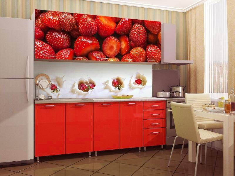 красная кухня клубника в Костроме