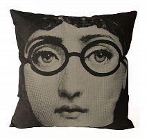 подушка с портретом лины пьеро форназетти glasses в Костроме